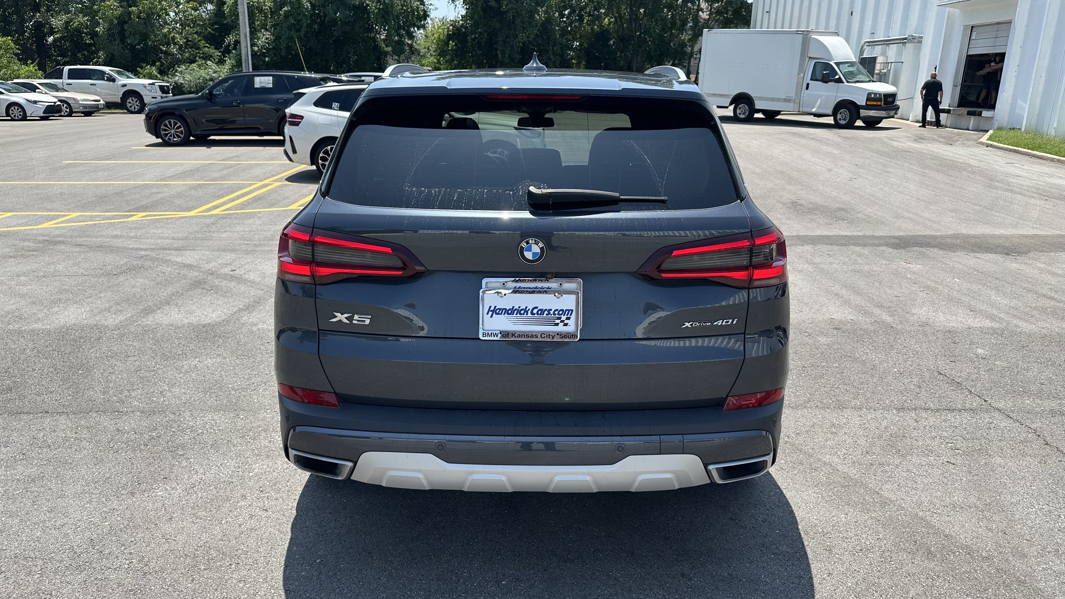 Used 2022 BMW X5 xDrive40i w/ Premium Package AWD/4WD image 9
