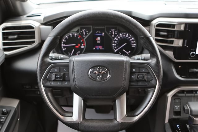 Used 2026 Toyota Tundra SR5 AWD/4WD image 15
