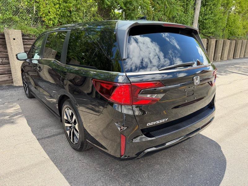 Used 2025 Honda Odyssey EX-L image 33