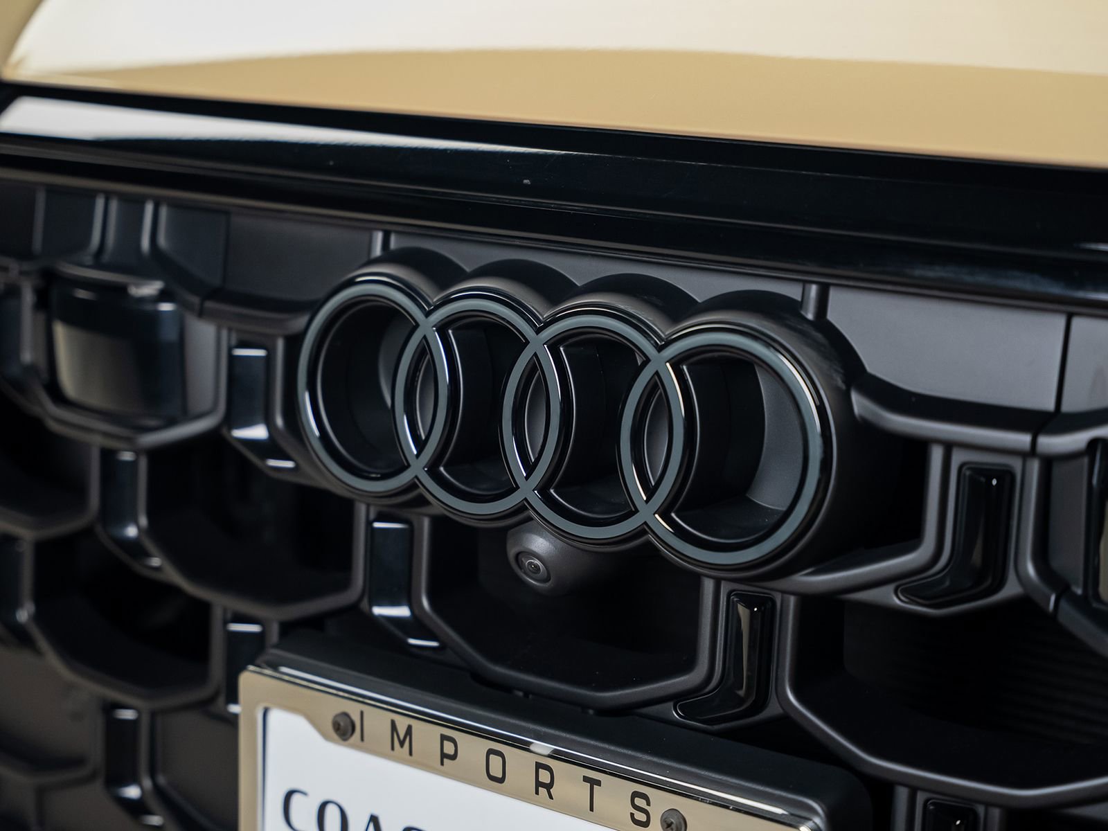 Used 2024 Audi SQ8 Prestige image 11