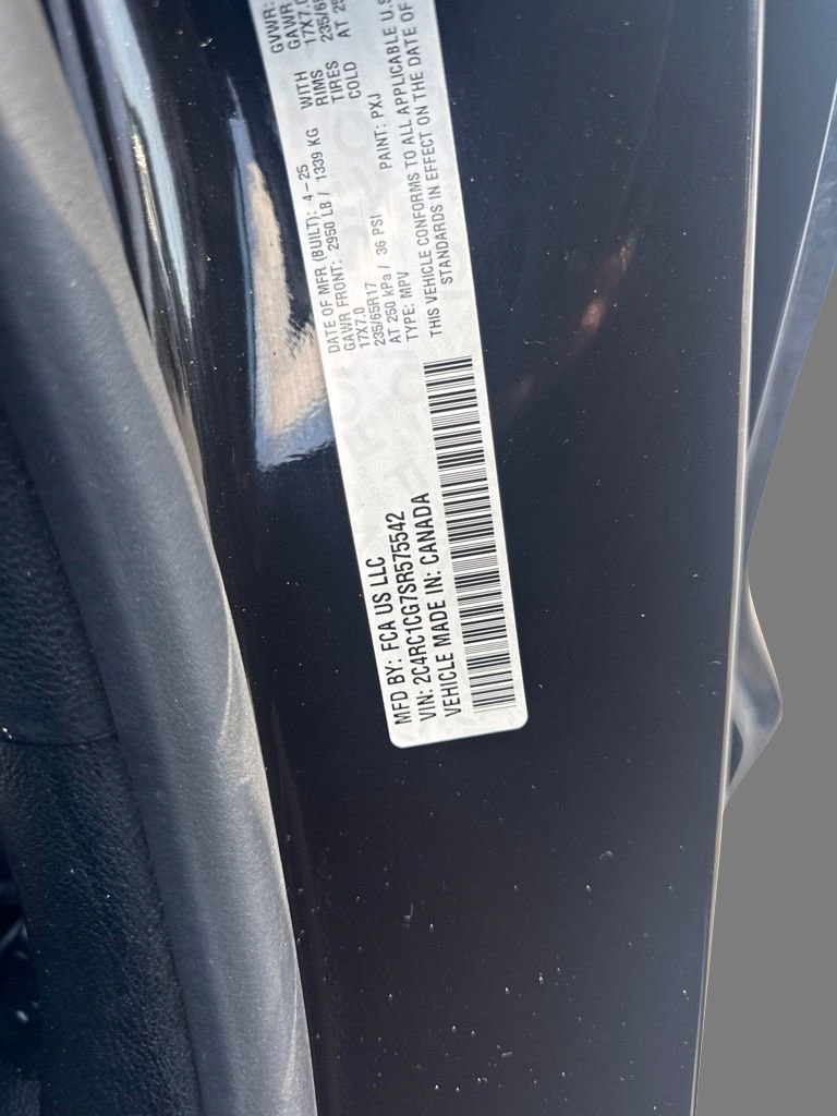 Used 2025 Chrysler Voyager LX FWD image 22