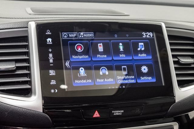 Used 2018 Honda Pilot Elite image 16