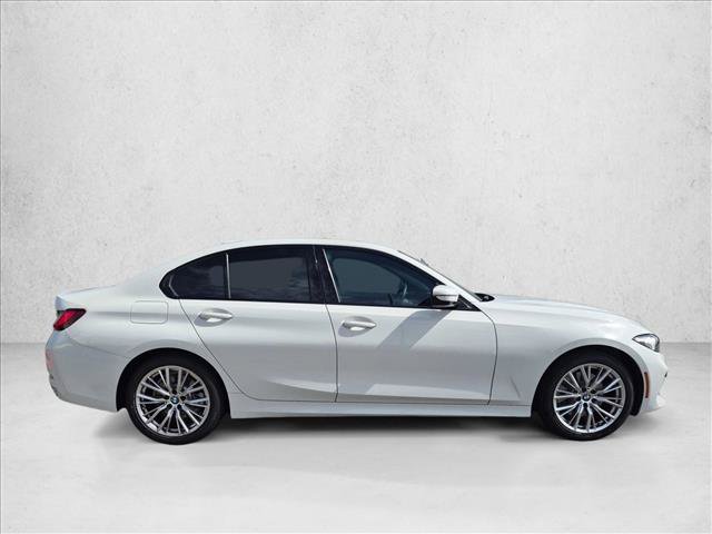 Used 2023 BMW 330i Sedan w/ Premium Package RWD image 4