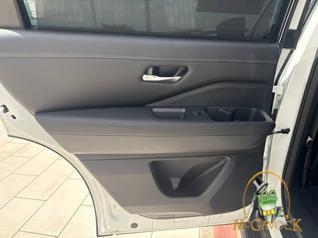 Used 2023 Nissan Pathfinder Platinum FWD image 26
