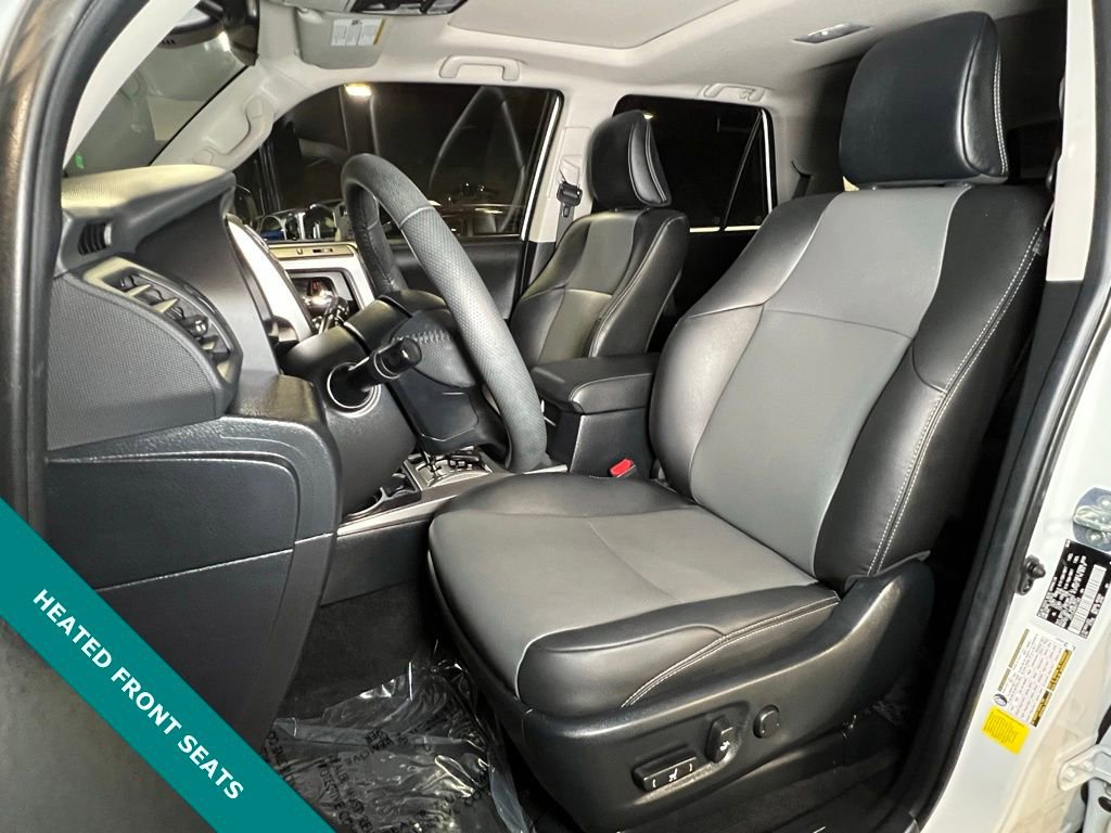 Used 2024 Toyota 4Runner SR5 Premium image 3