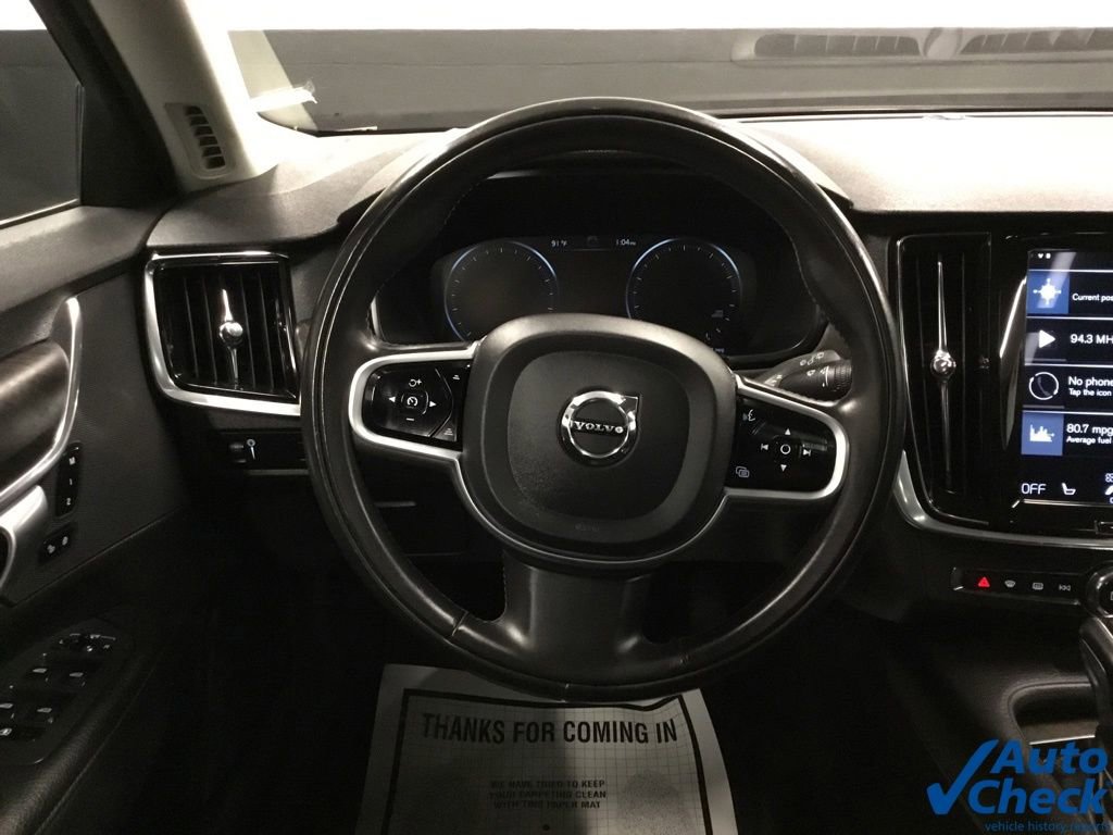 Used 2020 Volvo V90 T6 Cross Country image 45