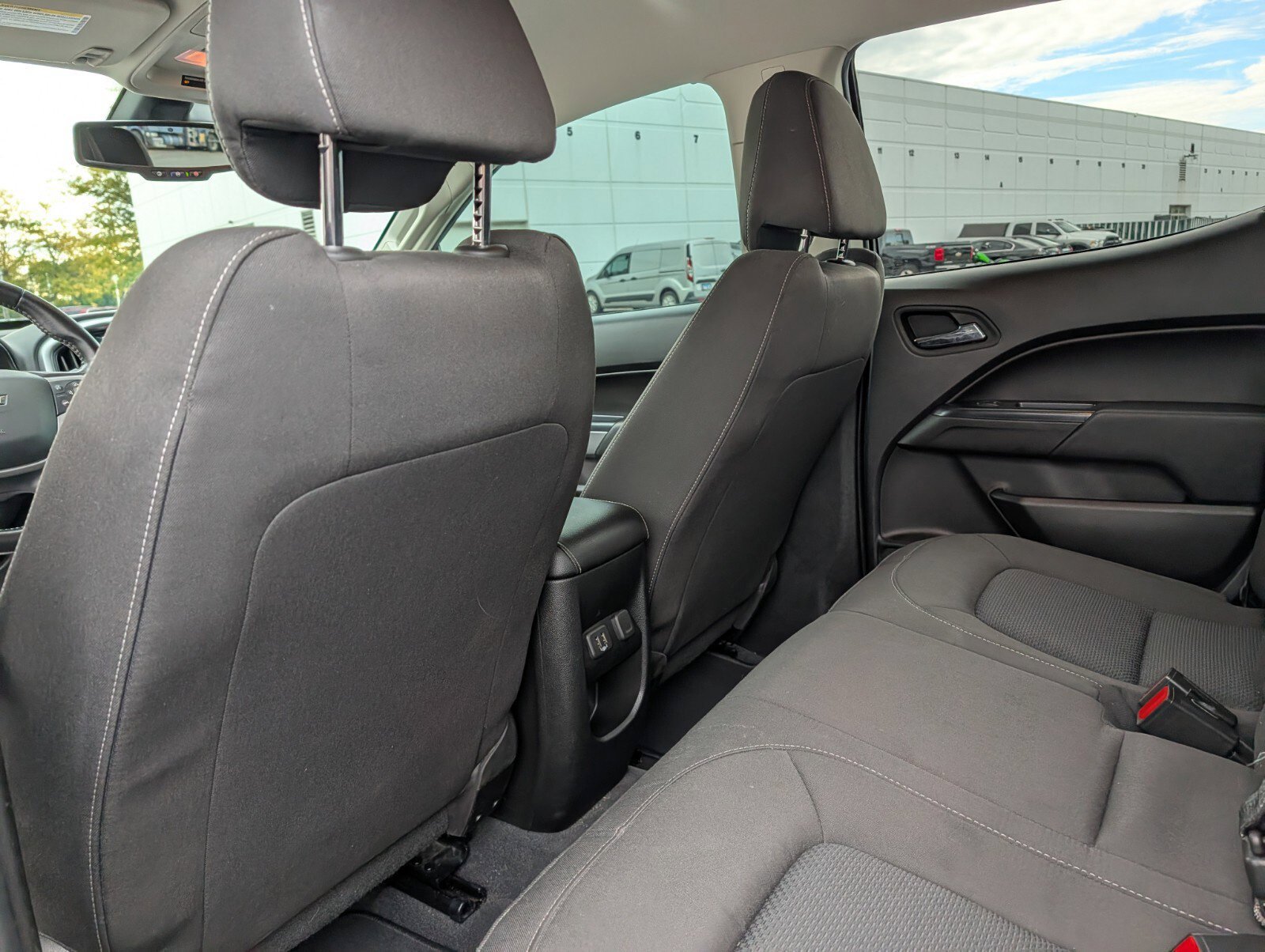 Used 2021 Chevrolet Colorado LT w/ Safety Package AWD/4WD image 24