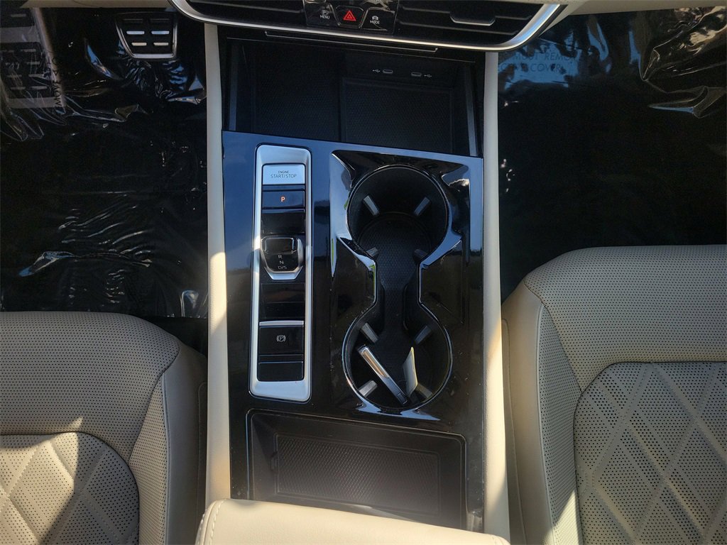 Used 2024 Volkswagen Atlas SEL Premium R-Line image 21