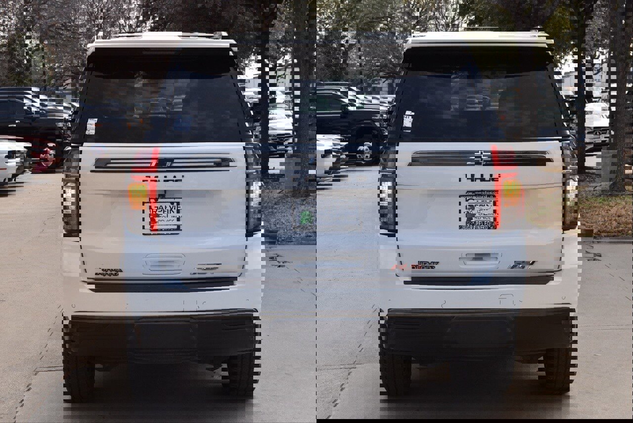 Used 2021 Chevrolet Tahoe RST w/ Luxury Package image 9