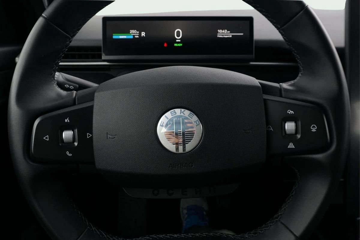 Used 2023 Fisker Ocean Extreme AWD/4WD image 23