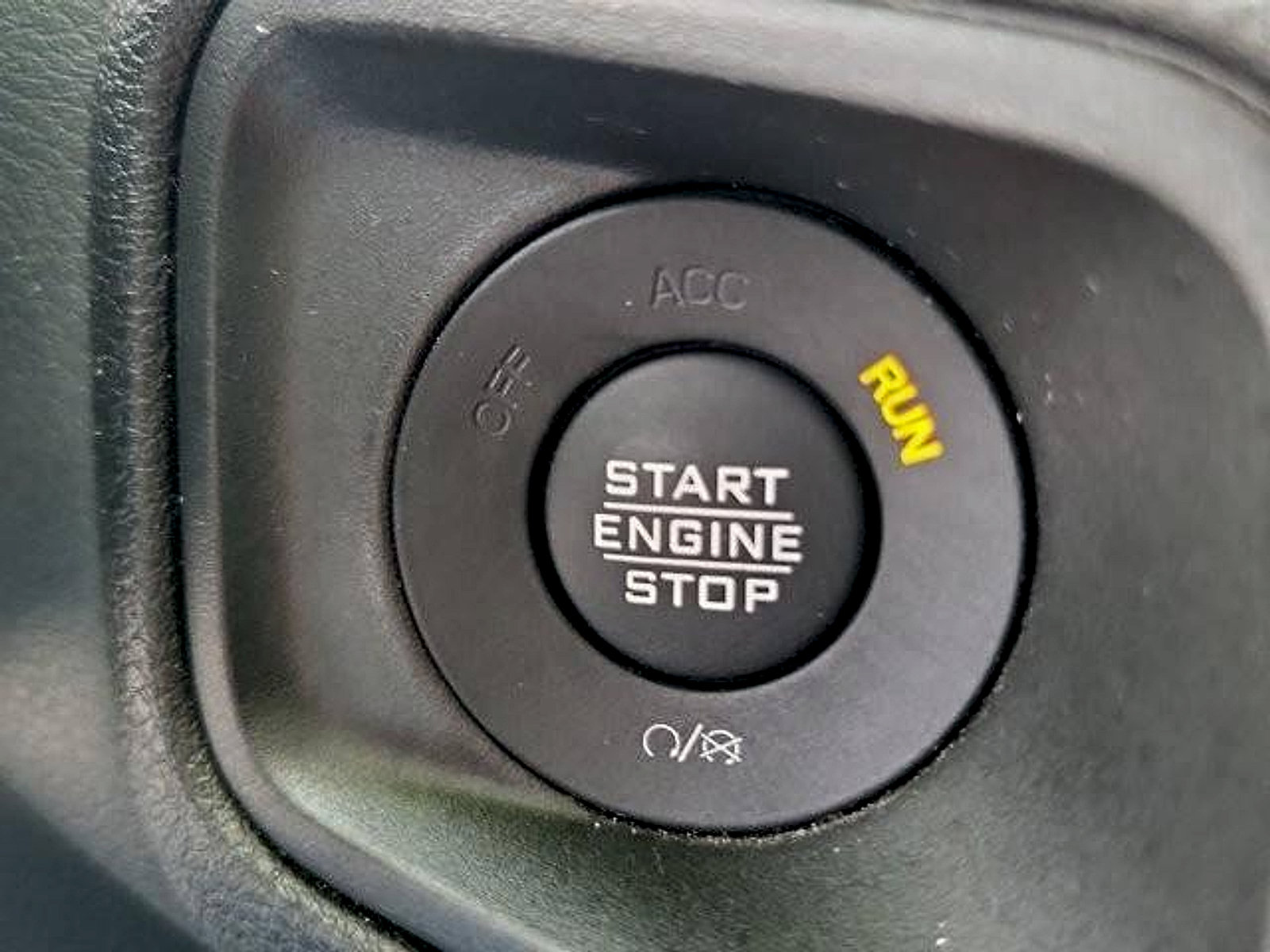 Used 2024 Jeep Wrangler Unlimited Sport AWD/4WD image 31