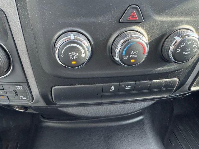 Used 2015 RAM 1500 Express AWD/4WD image 21