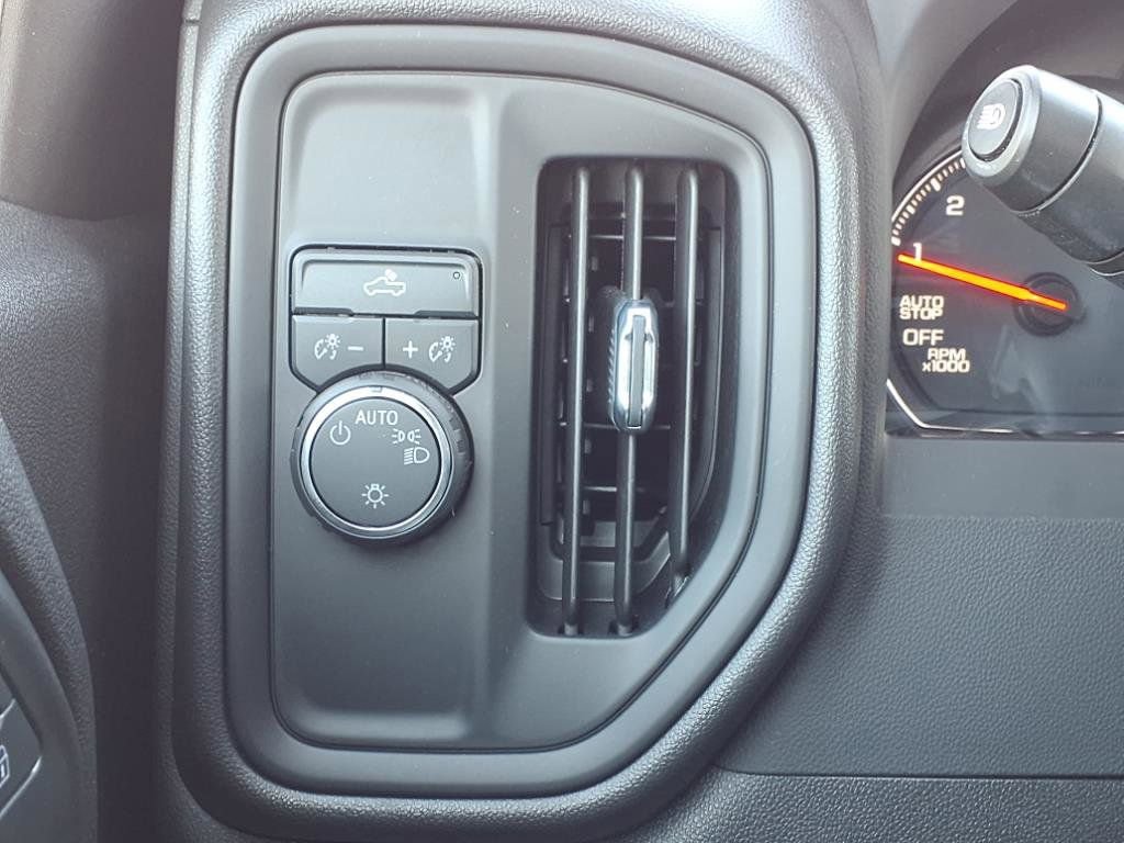 Used 2023 Chevrolet Silverado 1500 Custom w/ LPO, Dark Essentials Package image 21