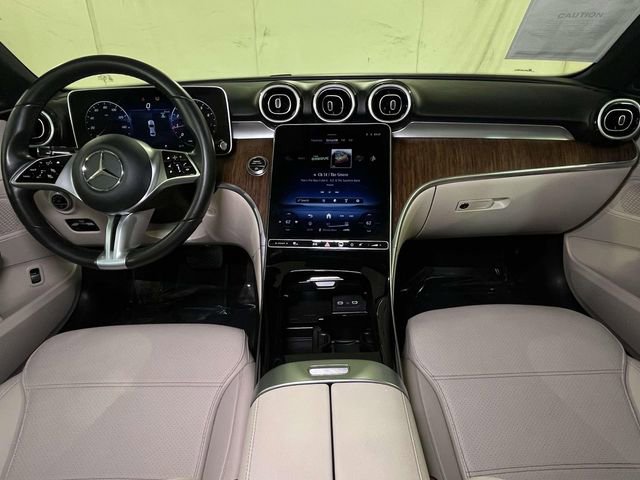 Used 2025 Mercedes-Benz C 300 Sedan image 26