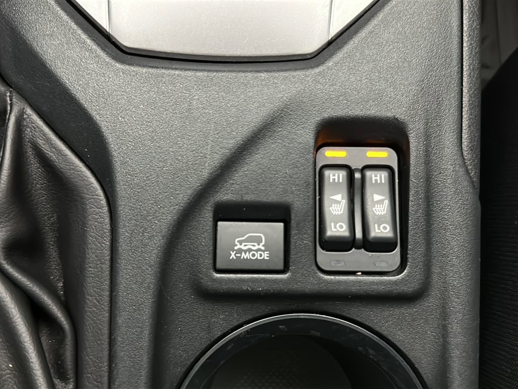 Used 2020 Subaru Crosstrek 2.0i Premium w/ Moonroof Package 2 image 28