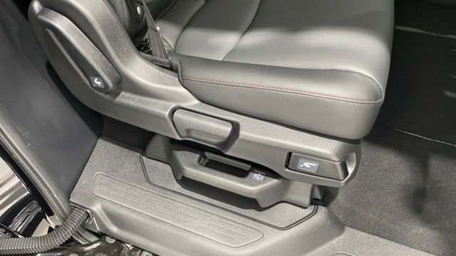 Used 2025 Honda Odyssey Sport-L image 23