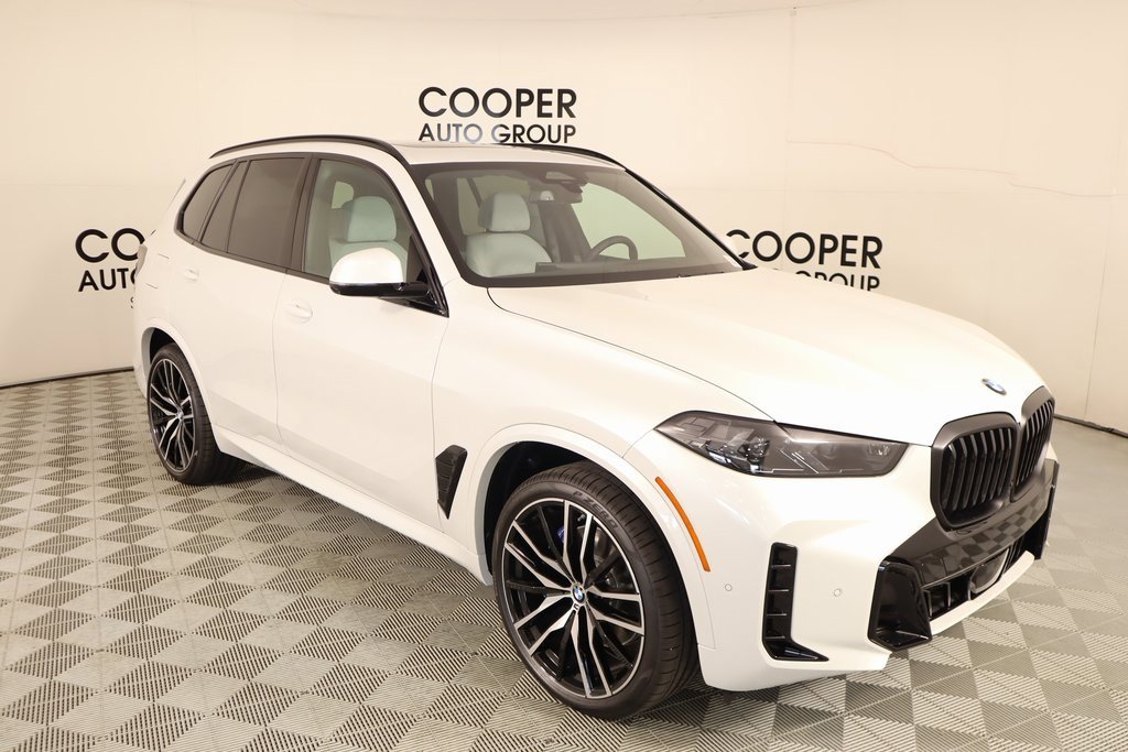 New 2026 BMW X5 xDrive40i w/ M Sport Package