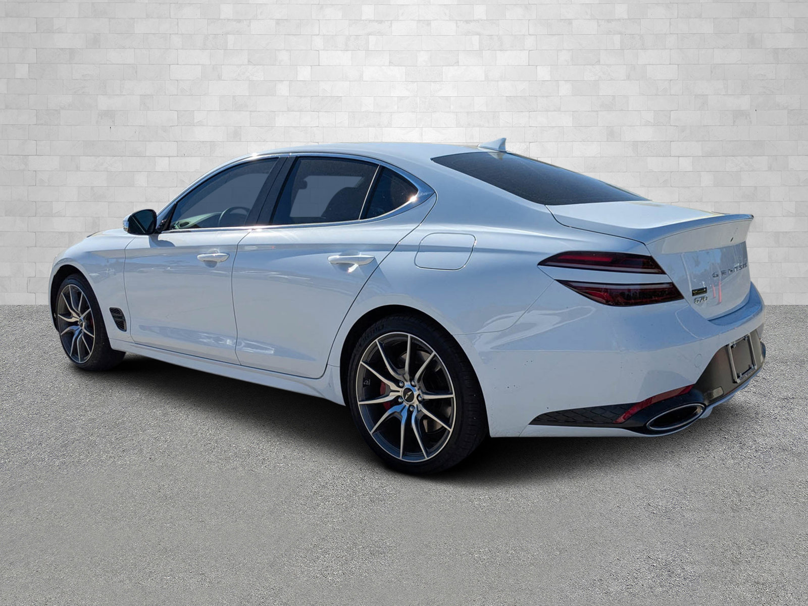 New 2025 Genesis G70 2.5T RWD image 4