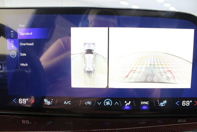 New 2026 Chevrolet Traverse Z71 image 4