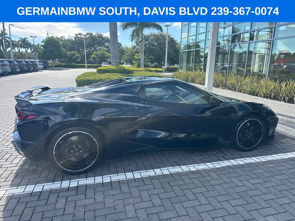 Used 2023 Chevrolet Corvette Stingray Convertible w/ Z51 Performance Package RWD image 10