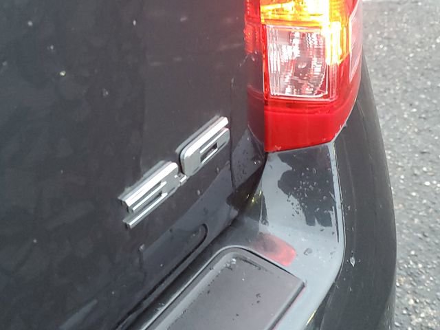 Certified 2015 Cadillac SRX Luxury w/ Driver Awareness Package image 32