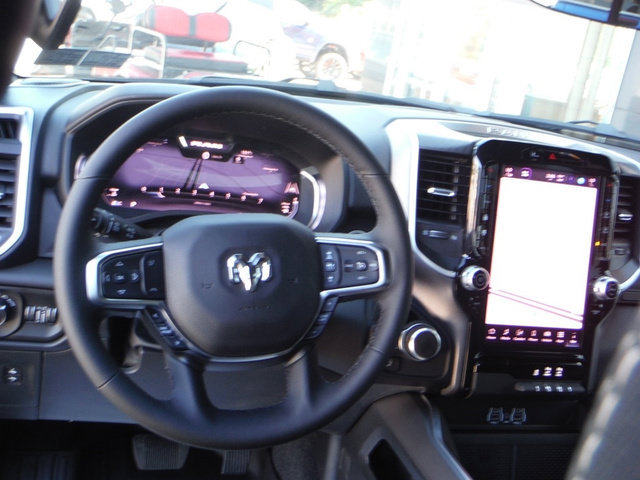 New 2026 RAM 1500 4x4 Crew Cab image 35