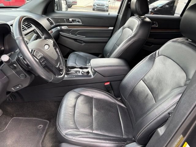 Used 2017 Ford Explorer Limited AWD/4WD image 9