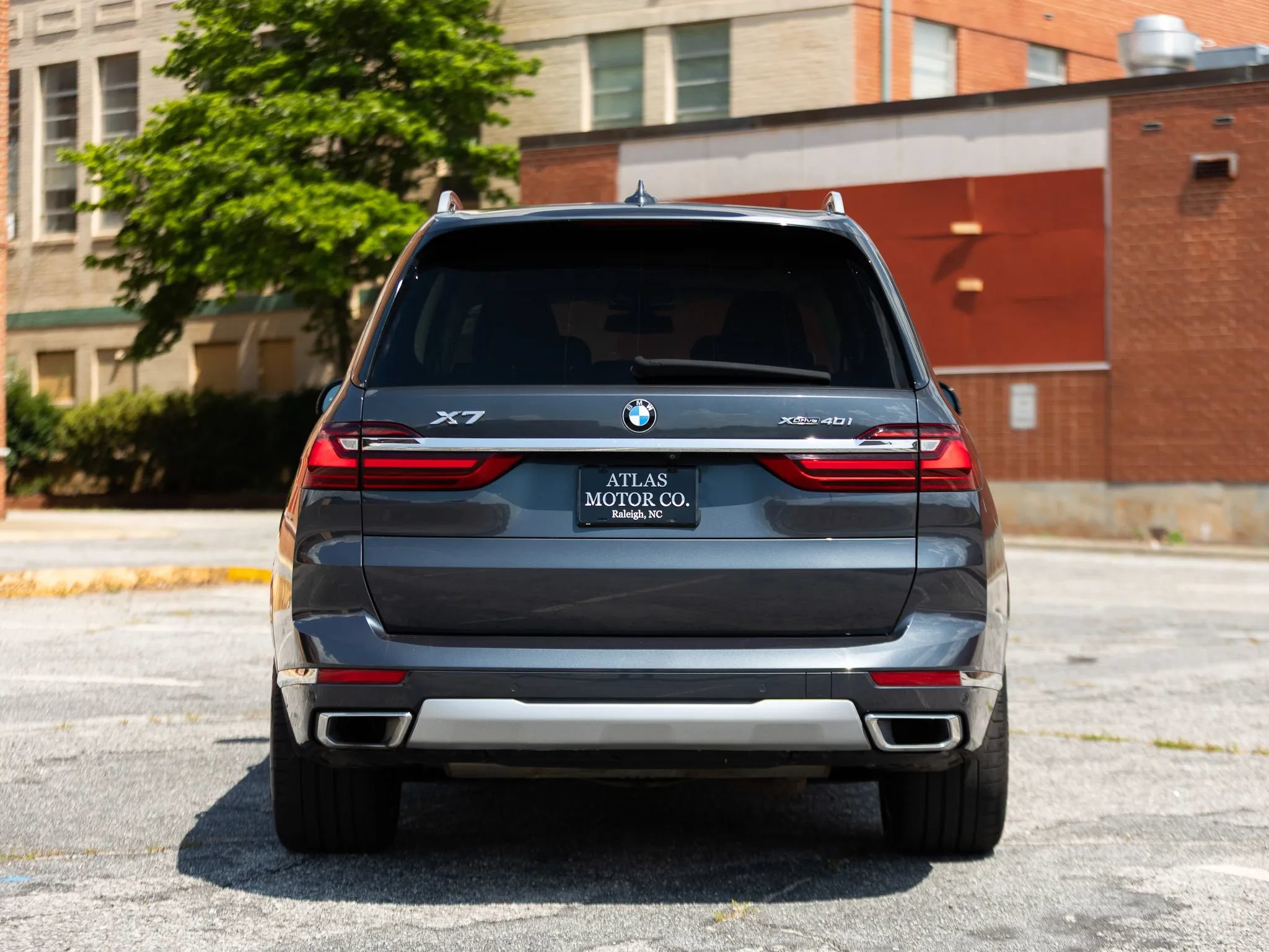 Used 2019 BMW X7 xDrive40i w/ Premium Package AWD/4WD image 9