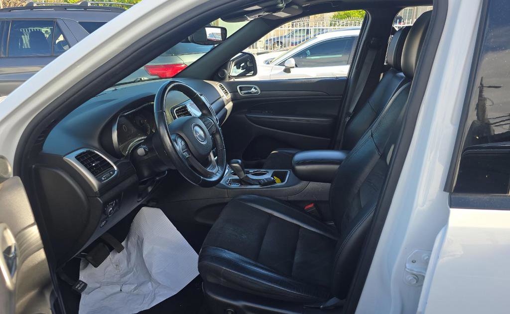 Used 2019 Jeep Grand Cherokee Altitude image 20