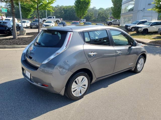 Used 2017 Nissan Leaf S w/ Charge Package FWD image 3