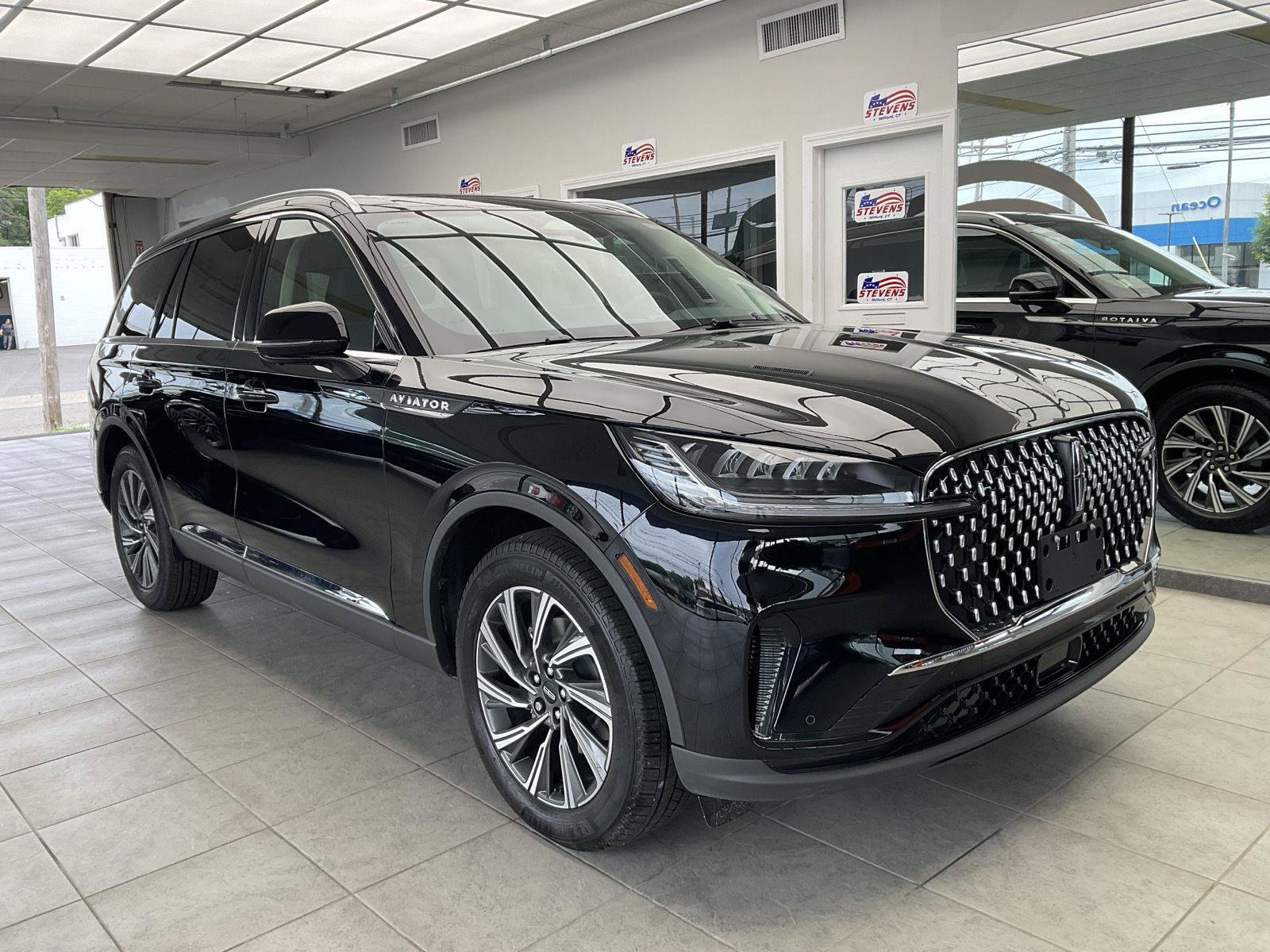 New 2026 Lincoln Aviator AWD