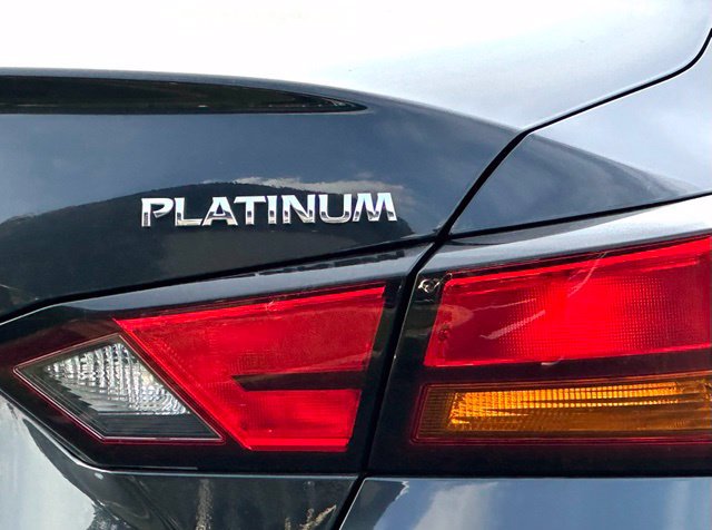 Used 2021 Nissan Altima 2.5 Platinum AWD/4WD image 8