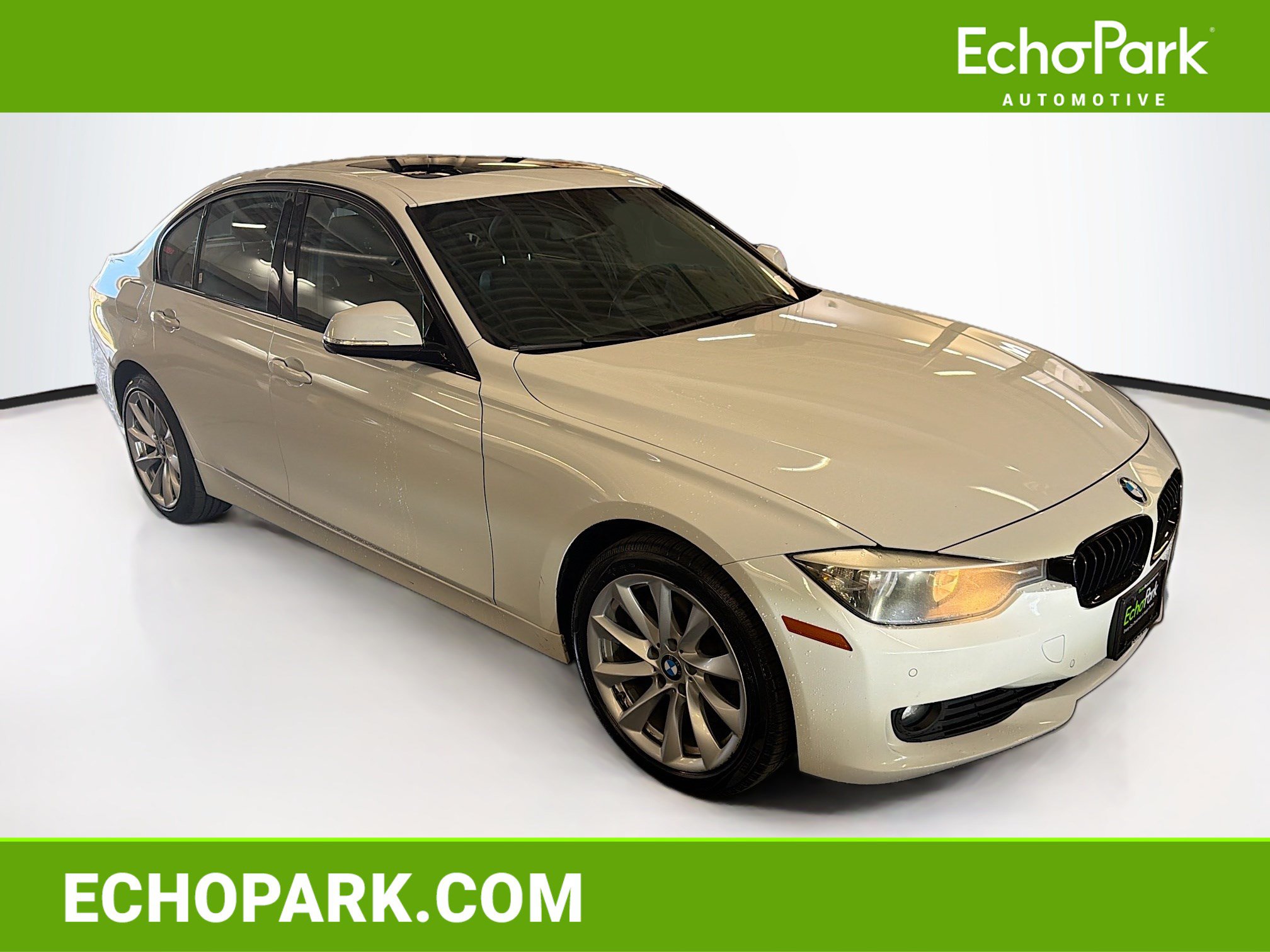 Used 2015 BMW 320i xDrive Sedan AWD/4WD image 1