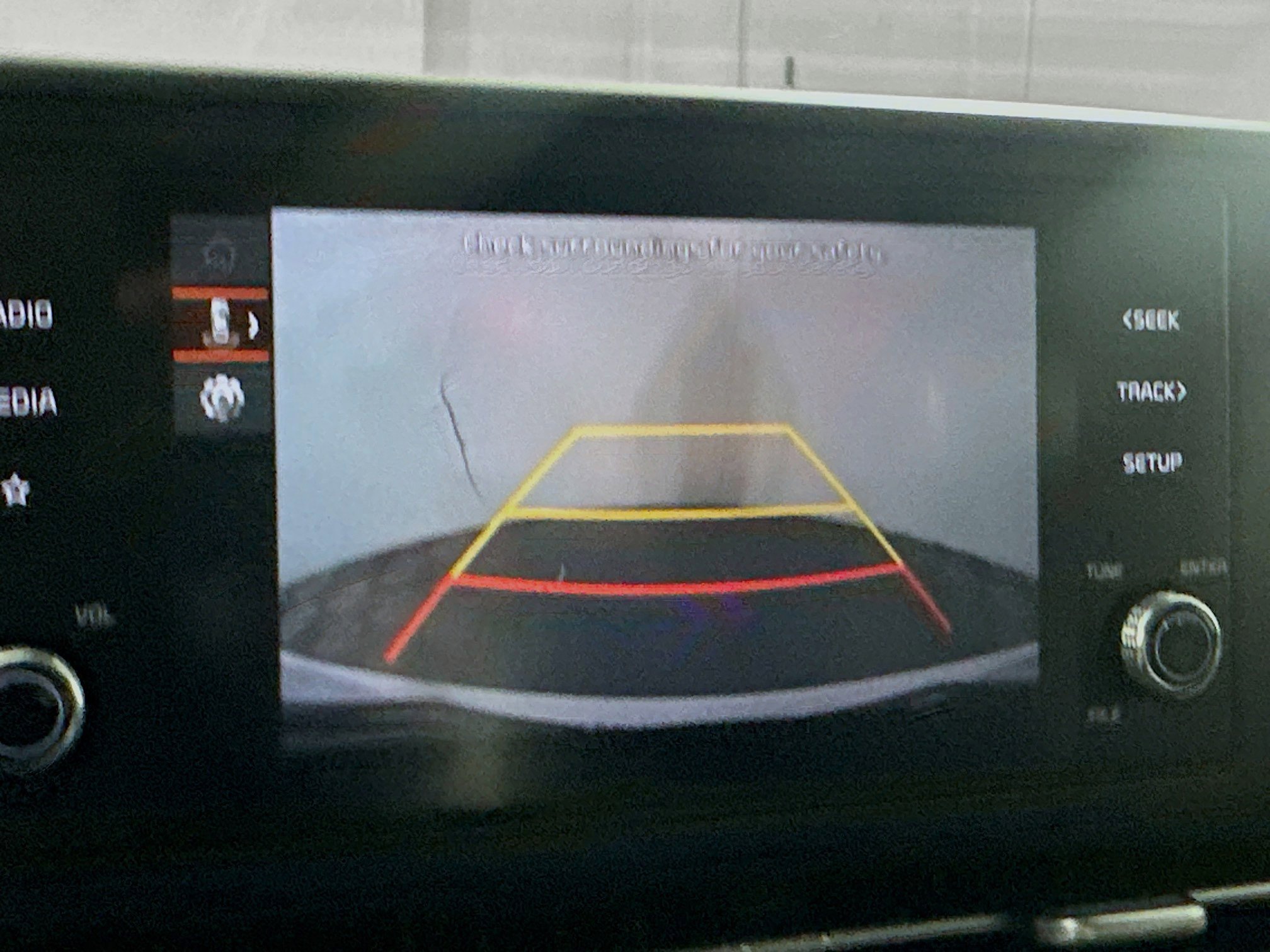 Used 2024 Kia Carnival LX image 22