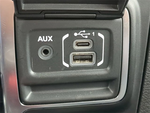 Used 2021 Jeep Wrangler Unlimited Sahara w/ Safety Group image 25