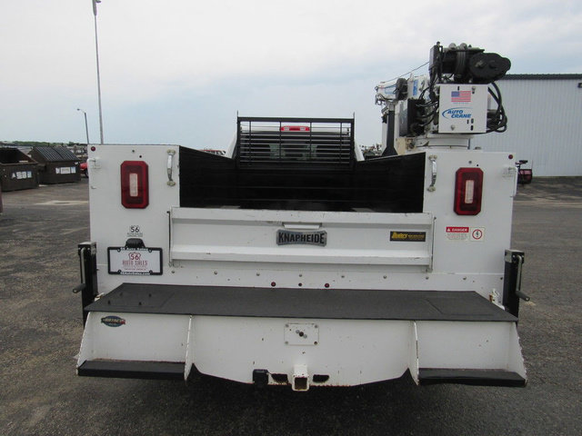 Used 2022 RAM 3500 Tradesman w/ Chrome Appearance Group AWD/4WD image 4