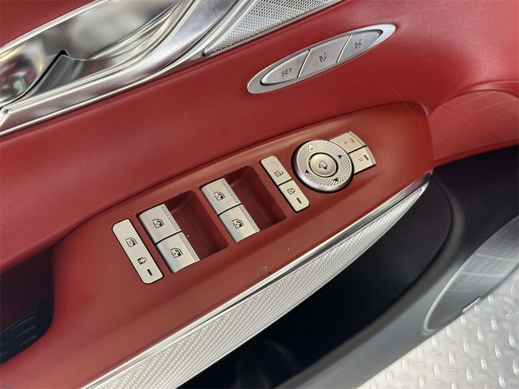 Used 2023 Genesis GV70 2.5T w/ Sport Prestige Package image 27