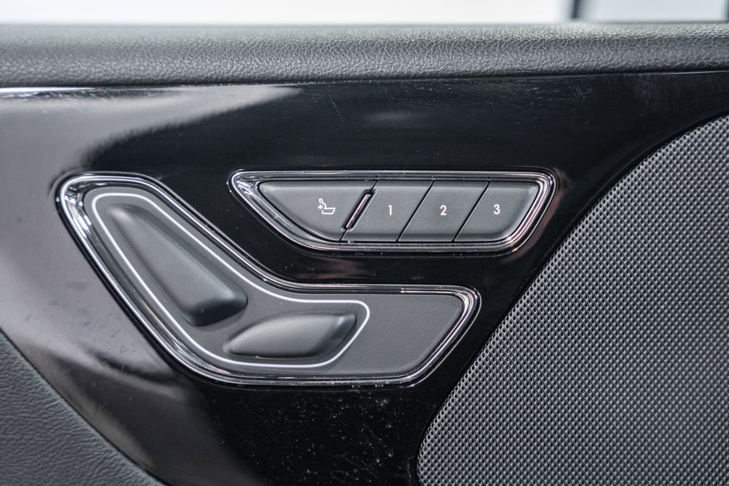 Used 2021 Lincoln Aviator Reserve w/ Elements Package Plus image 47