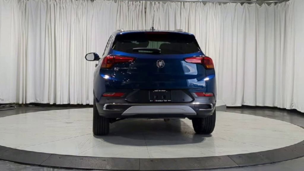 Used 2023 Buick Encore GX Select FWD image 7