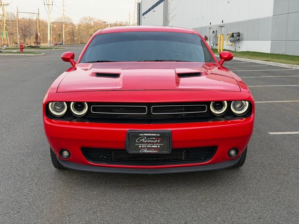 Used 2016 Dodge Challenger SXT Plus image 2