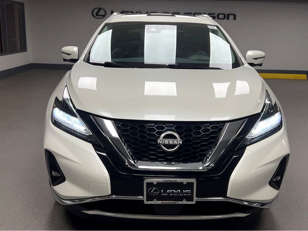 Used 2023 Nissan Murano Platinum w/ Cargo Package AWD/4WD image 2
