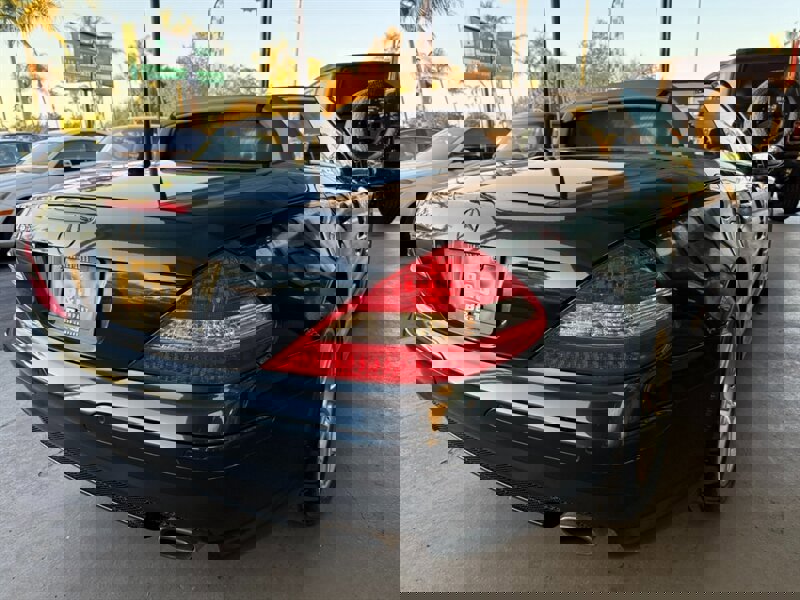 Used 2007 Mercedes-Benz SL 550 image 17