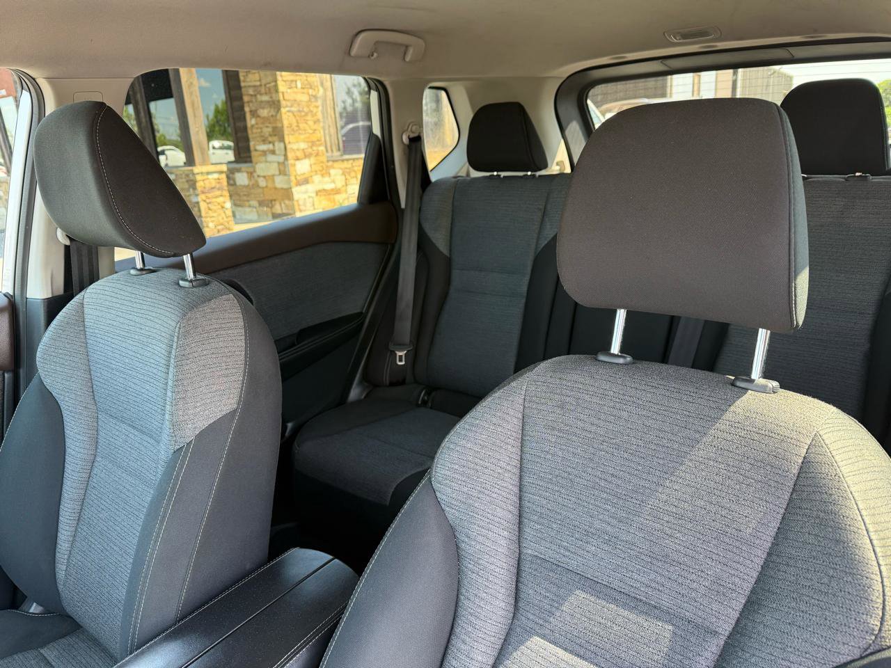 Used 2022 Nissan Rogue SV FWD image 11