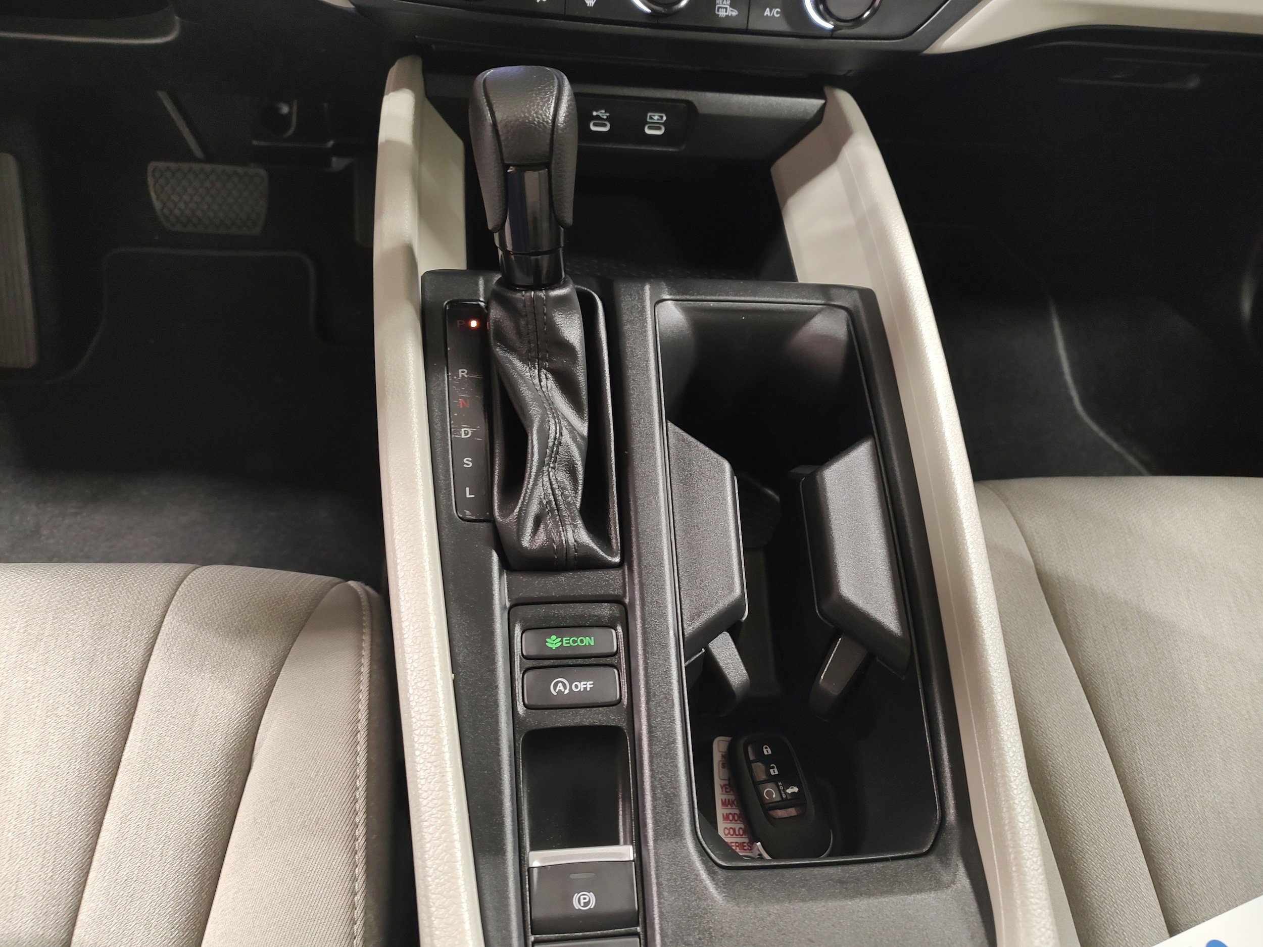 Used 2025 Honda Accord SE image 8