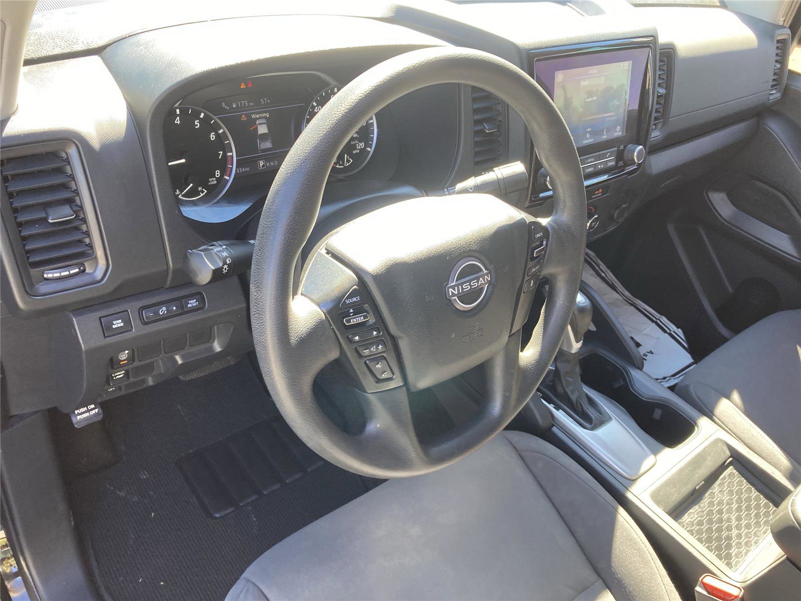 Used 2022 Nissan Frontier S w/ Technology Package image 12