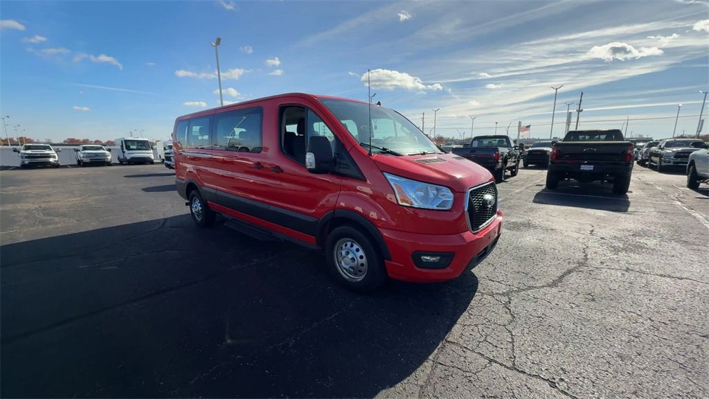 Used 2022 Ford Transit 350 XLT image 2