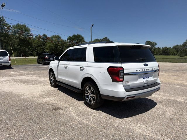 Used 2024 Ford Expedition Limited AWD/4WD image 5