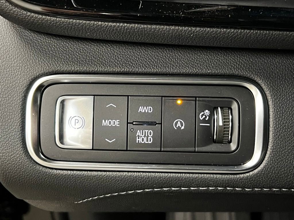 New 2026 Buick Enclave Sport Touring w/ Power Package AWD/4WD image 16
