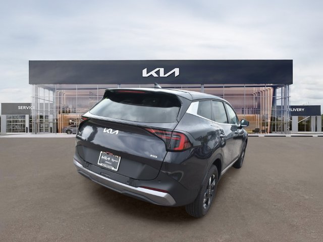 New 2026 Kia Sportage LX w/ LX Convenience Package AWD/4WD image 4