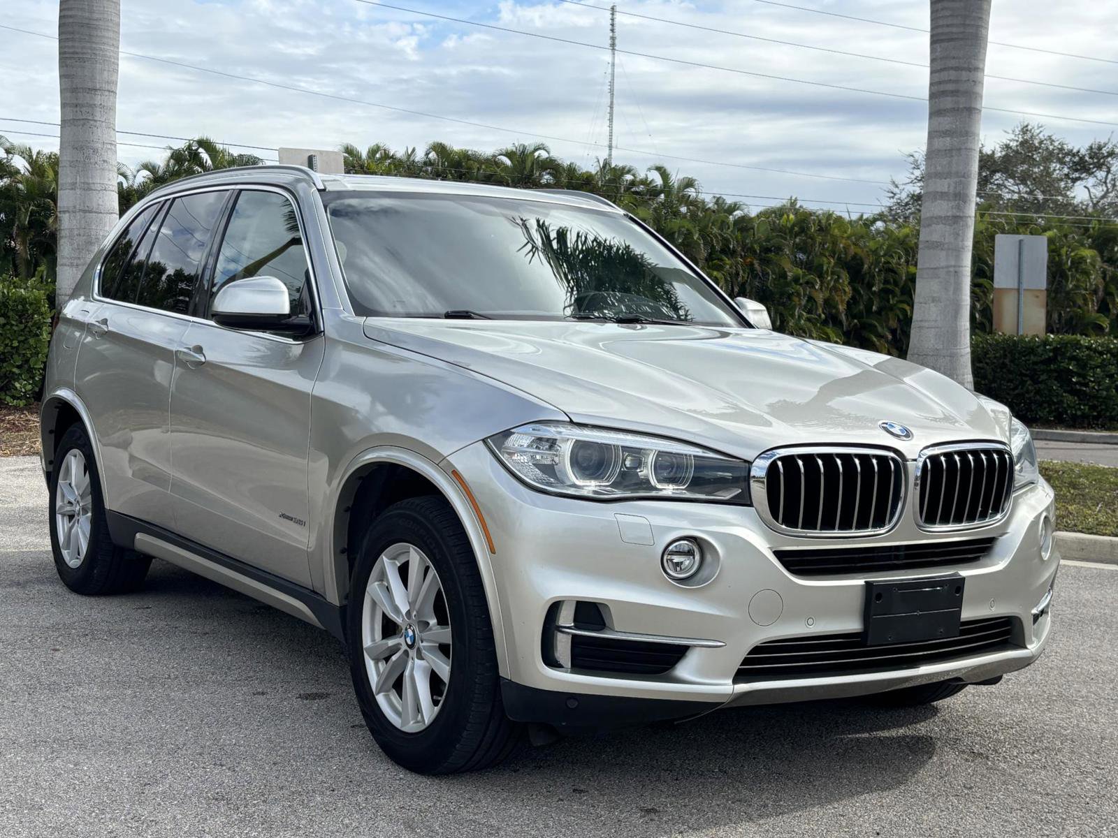 Used 2015 BMW X5 xDrive35i w/ Premium Package image 4